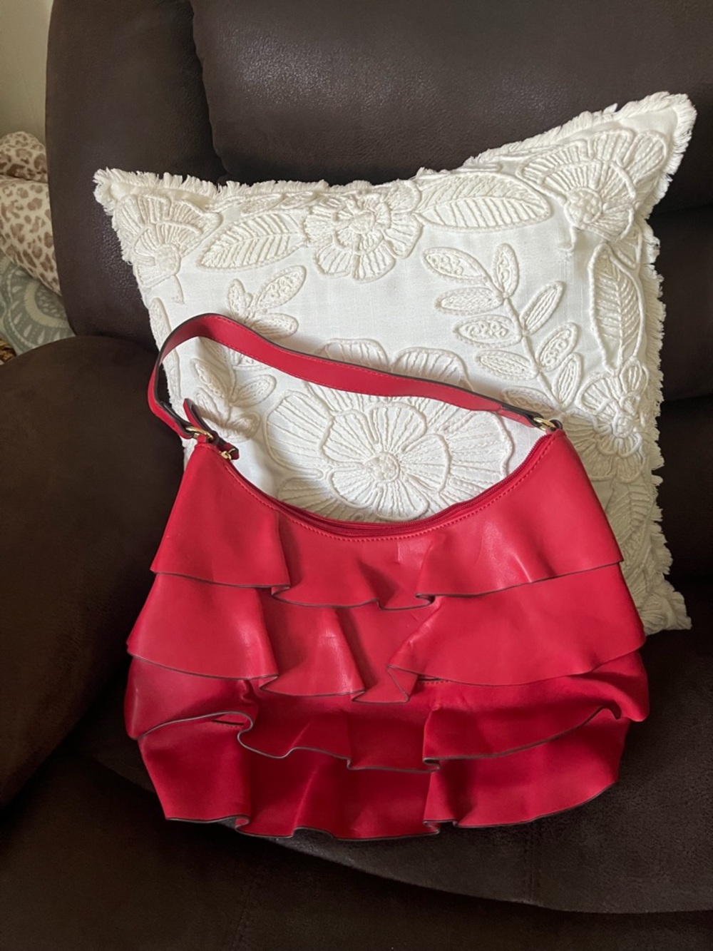 Hot Pink Ruffled Purse - Picture 2 of 2